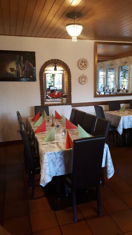 Hotel Restaurant Anna Ramstein-Miesenbach Exterior foto